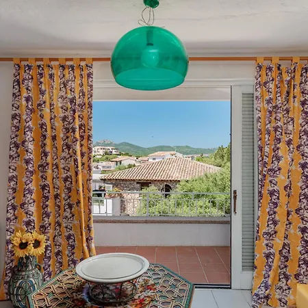 Con Terrazza E Vista - Apartment