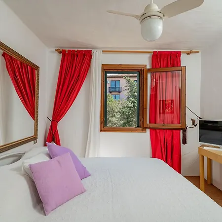 Con Terrazza E Vista - アパート *